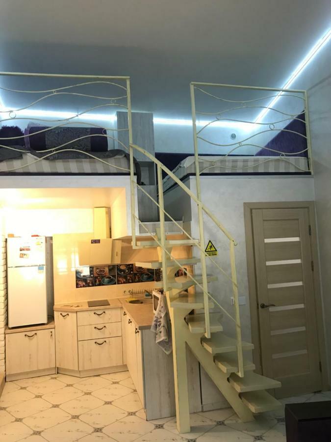Newtone Apartment Чернивци Екстериор снимка